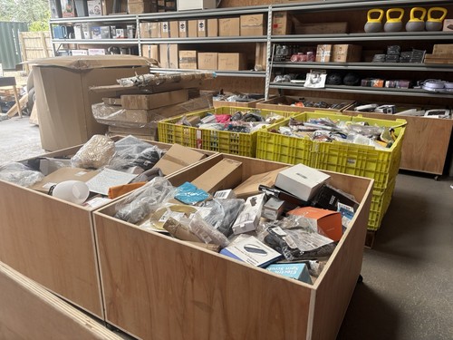 Amazon new mix pallets - amazon,